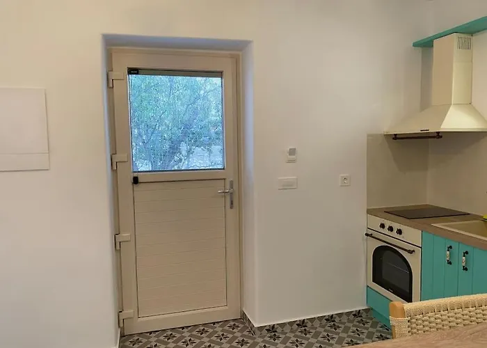 Living In The Nature Zefiria