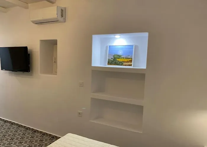 Holiday home Living In The Nature Zefiria